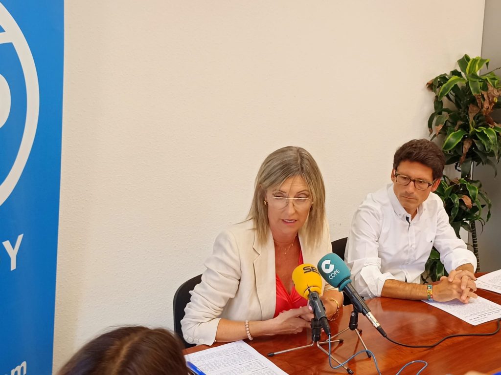 agujero ayuntamiento alcoy