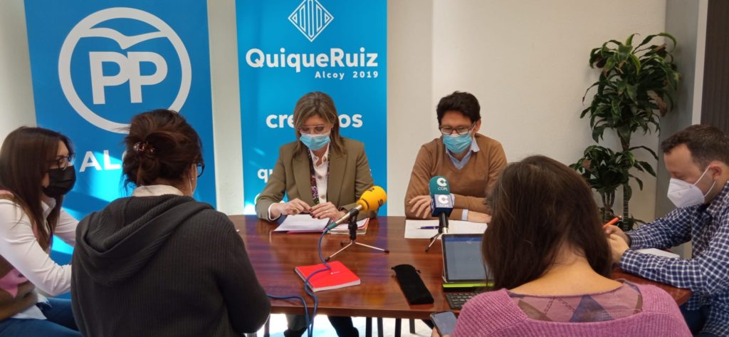 Quique Ruiz y Amalia Payá